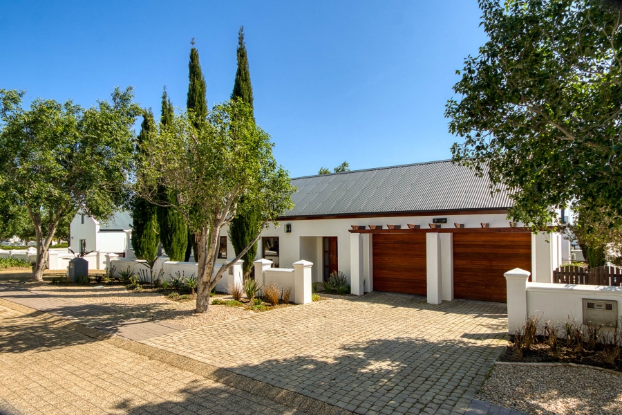 5 Bedroom Property for Sale in Croydon Vineyard Estate Western Cape